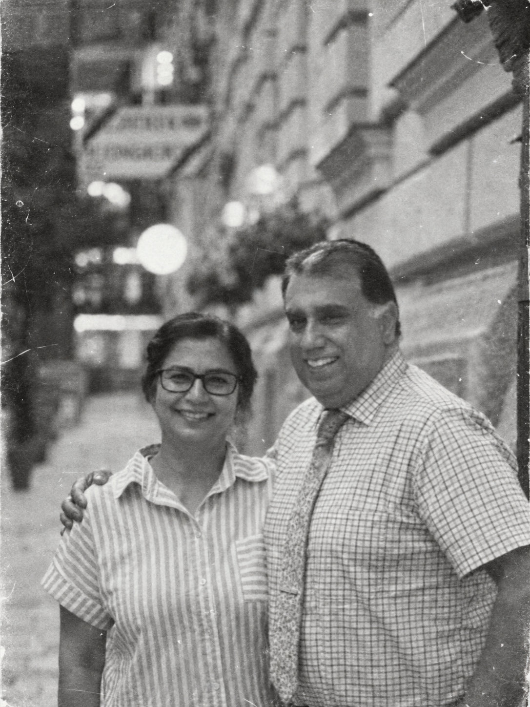 Mona and Sunny Sakhuja, archive photo